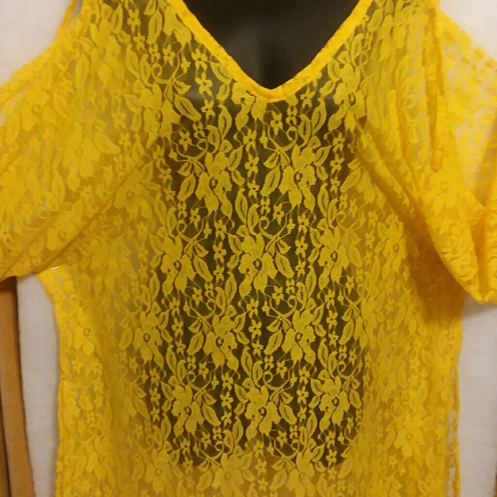 🎀Plus Size Lemonade Cold Shoulders Lace Top Women